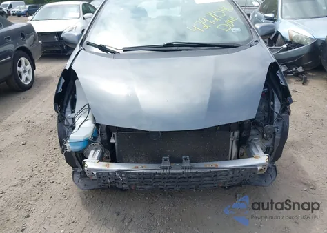 2013 Honda Fit z USA, uszkodzony, nr VIN JHMGE8H36DC015960